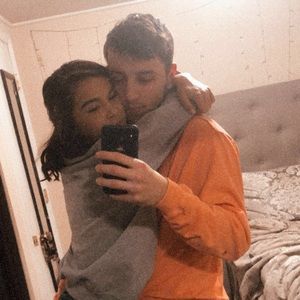 Meet your Posher, Zachary